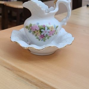 Mini Porcelain Boudoir Pitcher Set